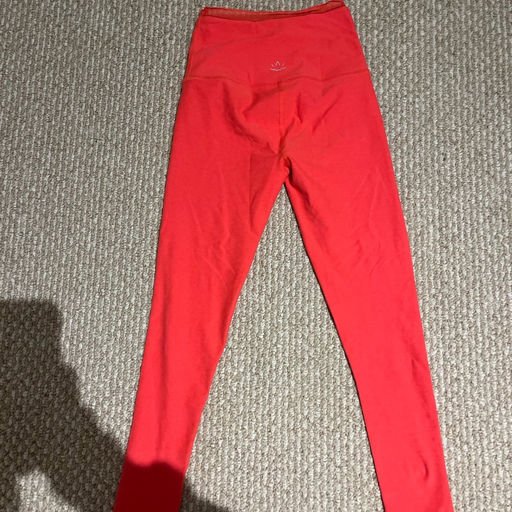 Beyond Yoga Spacedye Allure High Waisted Leggings Red Ash Heather‎ XS Lace Trim